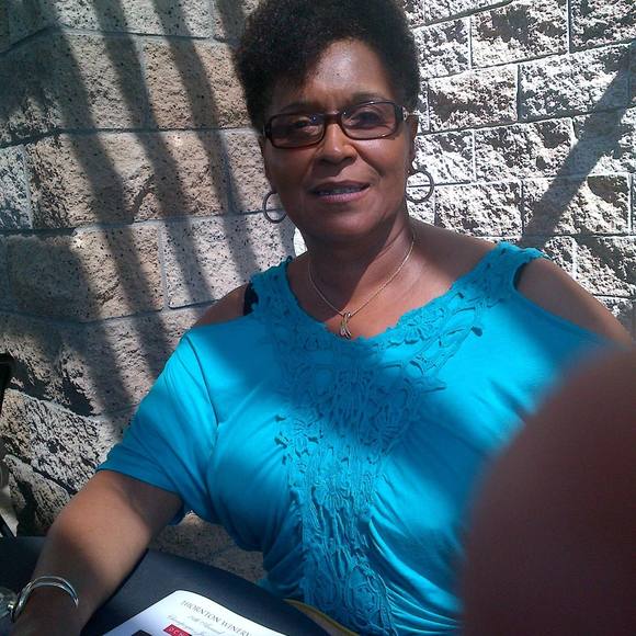 Meet your Posher, Valerie - Picture 1 of 1